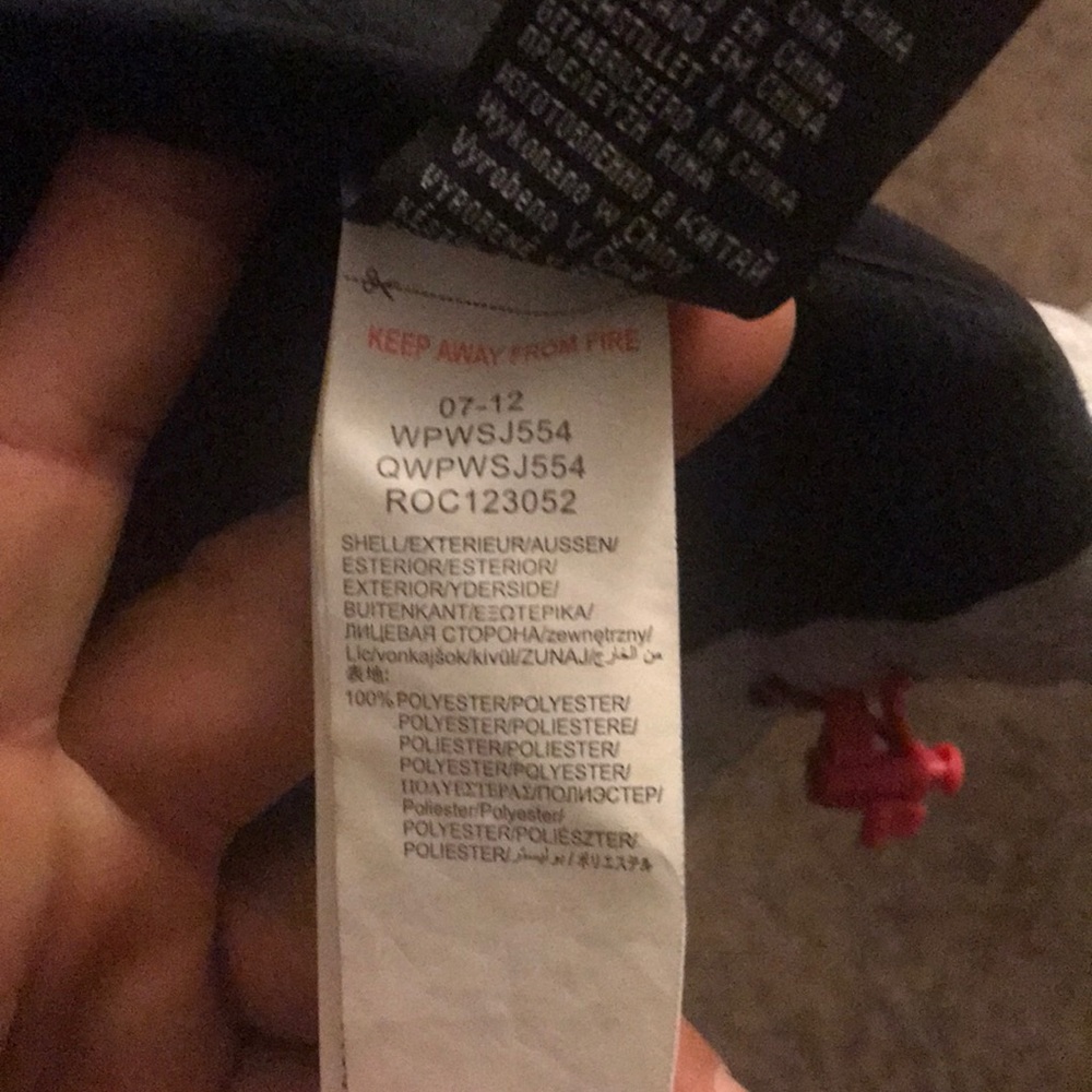 Snowboarding Roxy jacket - Picture 3 of 3